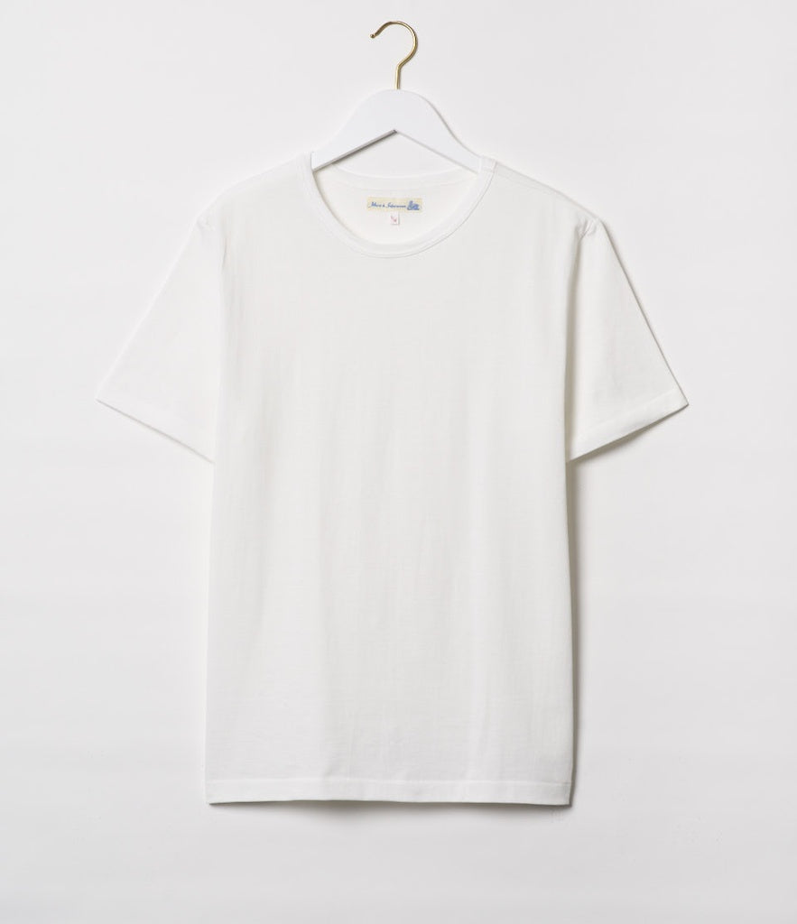 Merz B. Schwanen Loop Wheel Tee in White.