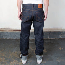 Load image into Gallery viewer, EDWIN - Akita Straight Premium Denim - Dry