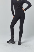 Load image into Gallery viewer, Model wearing Alp N Rock - Geneva Techno Pant in Black - back.