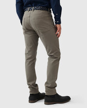 Load image into Gallery viewer, Rodd & Gunn - Motion 2 Straight Jean - Pebble