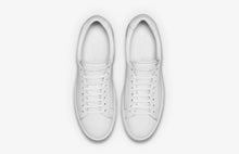 Load image into Gallery viewer, Oliver Cabell Men's Low 1 in White.