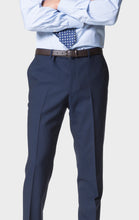 Load image into Gallery viewer, Model wearing Ring Jacket Calm Twist suit - navy.