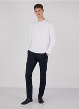 Load image into Gallery viewer, Model wearing Sunspel Classic LS Crew Neck T-shirt in White.
