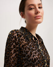 Load image into Gallery viewer, Model wearing Leo &amp; Ugo - Clara Buttondown Shirt in Black/Gold.
