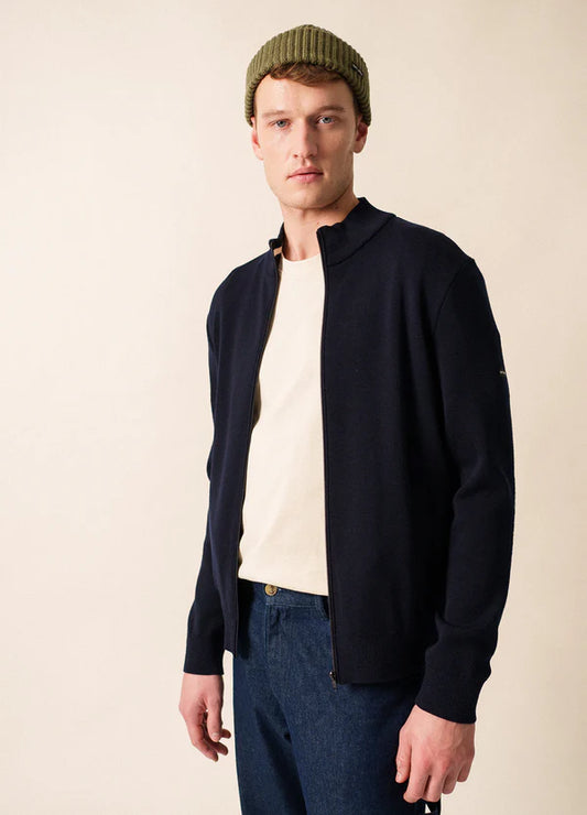 Model wearing Saint James - Cardigan Zip Equip in Navy.