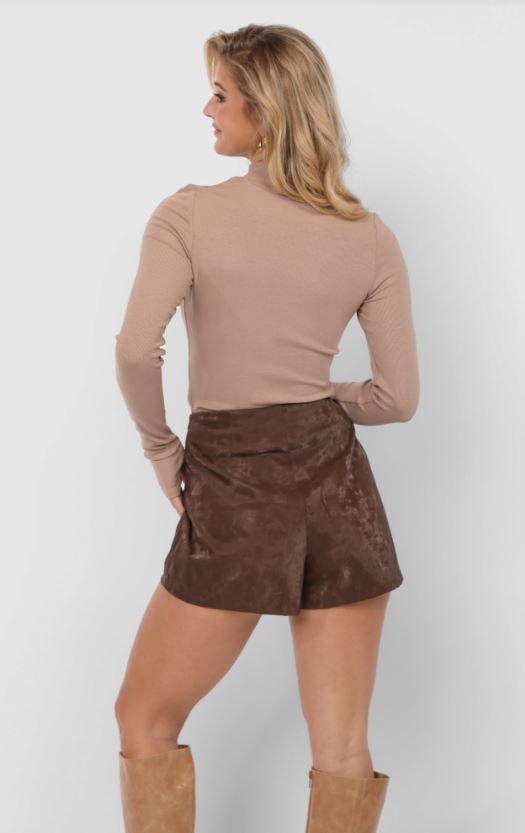 Sadie & Sage - Ronan Mock Neck Top w/ Thumbhole