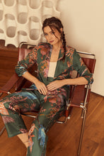 Load image into Gallery viewer, Model wearing Caballero - Kinsley Blazer in Italian Afternoon.
