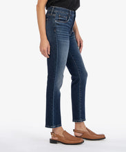 Load image into Gallery viewer, Model wearing  KUT From The Kloth Reese High Rise FAB AB Ankle Straight Reg Hem Jean KP1610MB3 in Enchantment.
