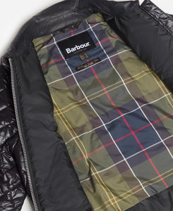 Barbour Premium Carlton Quilt in Black/Classic.