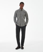 Load image into Gallery viewer, Model wearing Barbour Lomond Tailored Shirt in Forest Mist.
