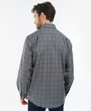 Load image into Gallery viewer, Model wearing Barbour Henderson Thermo Weave Shirt in Navy -back.
