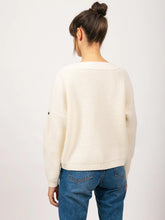 Load image into Gallery viewer, Model wearing Saint James - Murano Sweater in Blanc - back.
