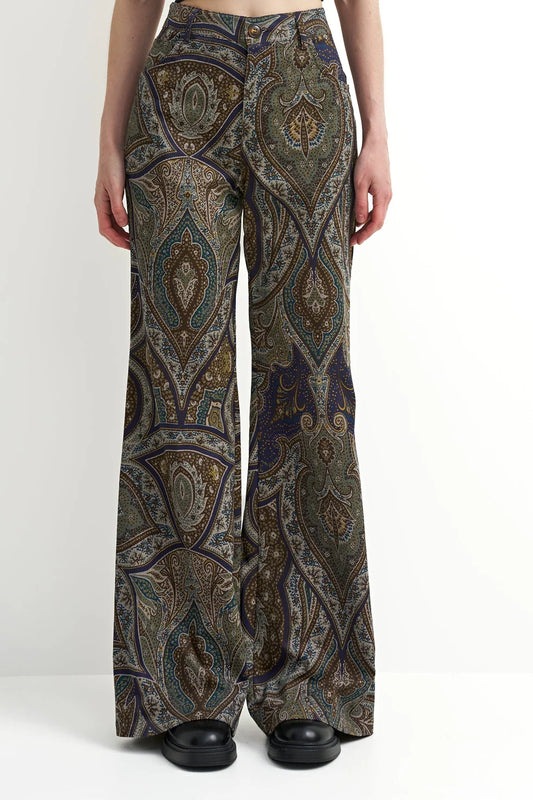 Astrid - Farah Pant