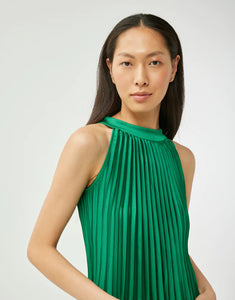 Model wearing Leo & Ugo - Hera Dress in Green.