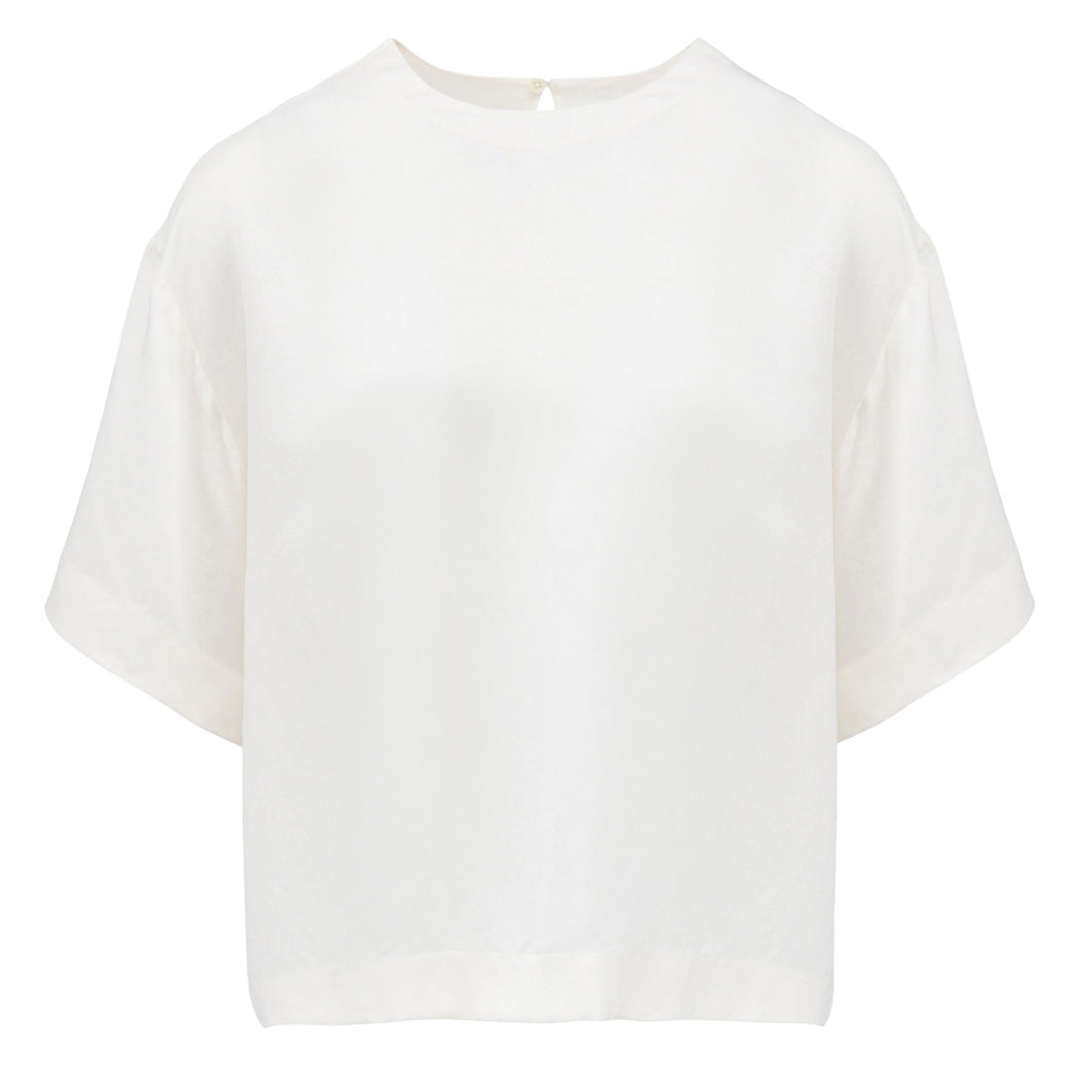 Polo Ralph Lauren - Satin SS Crew Neck Blouse in Trophy Cream.