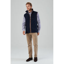 Load image into Gallery viewer, Model wearing Schoffel Men - Oakham in Navy
