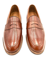 Load image into Gallery viewer, LaRossa Shoe and Alden penny loafer special make up in Alpine Grain.
