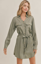 Load image into Gallery viewer, Model wearing Sadie &amp; Sage - Lighthouse Buttondown Dress in Olive.
