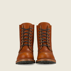 Red Wing Heritage Clara boot in oro legacy leather.