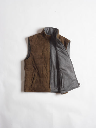 Manto Luca Vest in Olive / Grey.