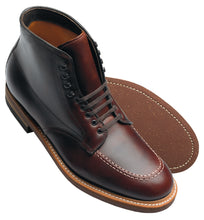 Load image into Gallery viewer, Alden 403 Indy boots Brown Aniline.
