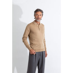 Model wearing John Smedley - Cotswold L/S Shirt in Light Camel.