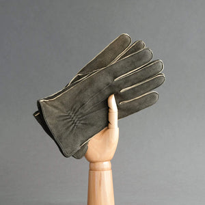 Thomas Riemer - Gentlemen's Sporty Gloves From Walnut Goatskin - Lined with Cashmere in Walnut.