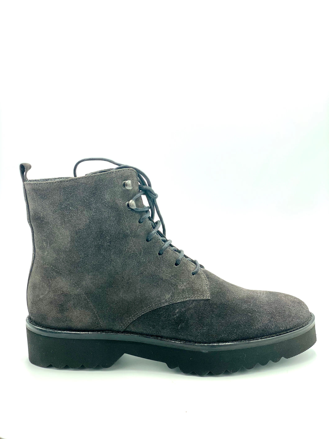 Homers King lace up ankle boot in grey suede.