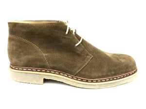 Paraboot Desert Ario in Velours Wood.