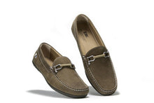 Load image into Gallery viewer, Riomar The Waterman in Halyard Brown.
